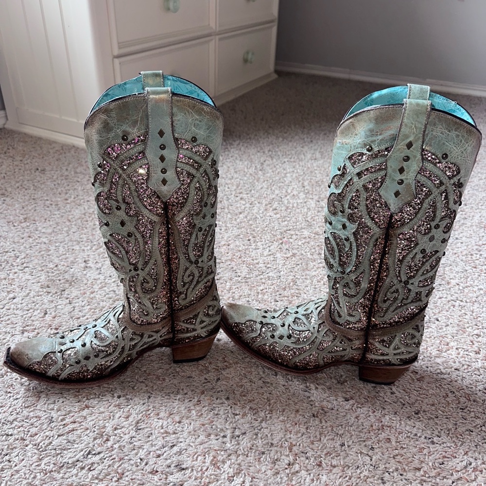Corral Teal and Brown Heeled boots, with Glitter accents.